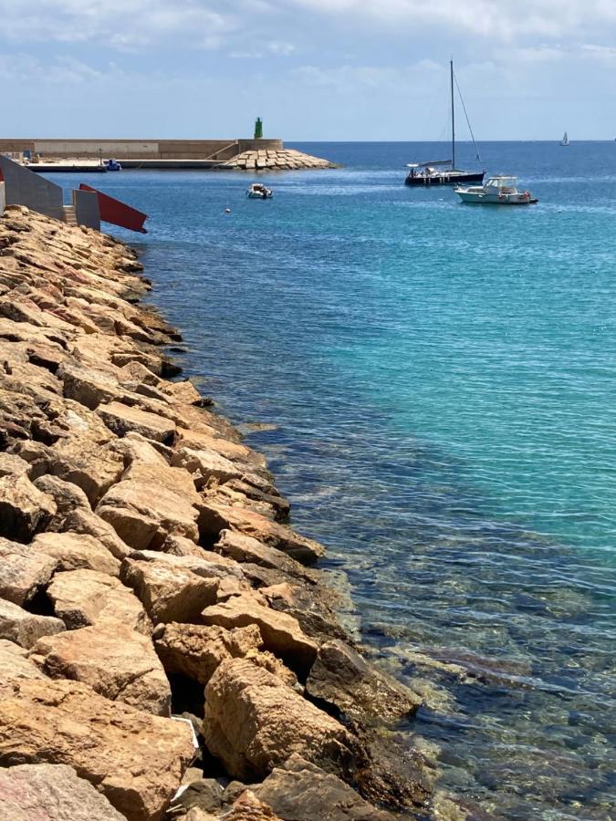 Moderna casa de pueblo en el casco viejo de Jávea Exterior foto